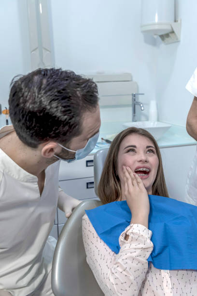 Best Emergency Tooth Extraction in Lonville, GA